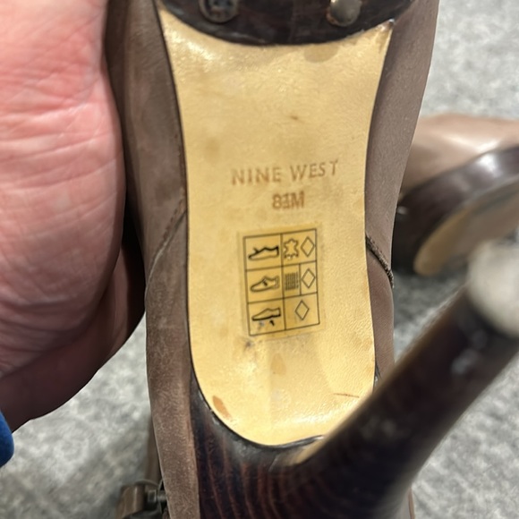 Nine West boots. Brown - Picture 3 of 3